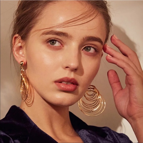 •Valentina• Spiral Earrings - Picture 2 of 5